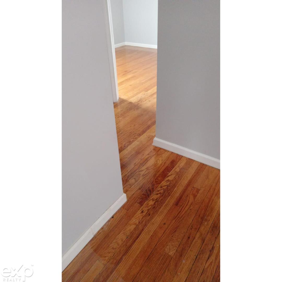 8845 Meyers Road Detroit, MI 48228 - Photo 13 of 18 50139480-8b878b41-372a-4b36-818a-2faf05aafc4c.JPG