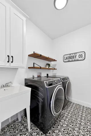 $695,000 | 519 Stonewolf Creek Drive, Wentzville, MO 63385