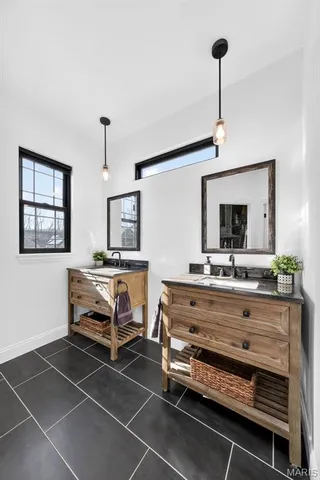 $695,000 | 519 Stonewolf Creek Drive, Wentzville, MO 63385