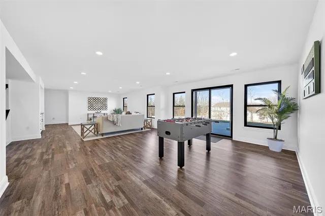 $695,000 | 519 Stonewolf Creek Drive, Wentzville, MO 63385