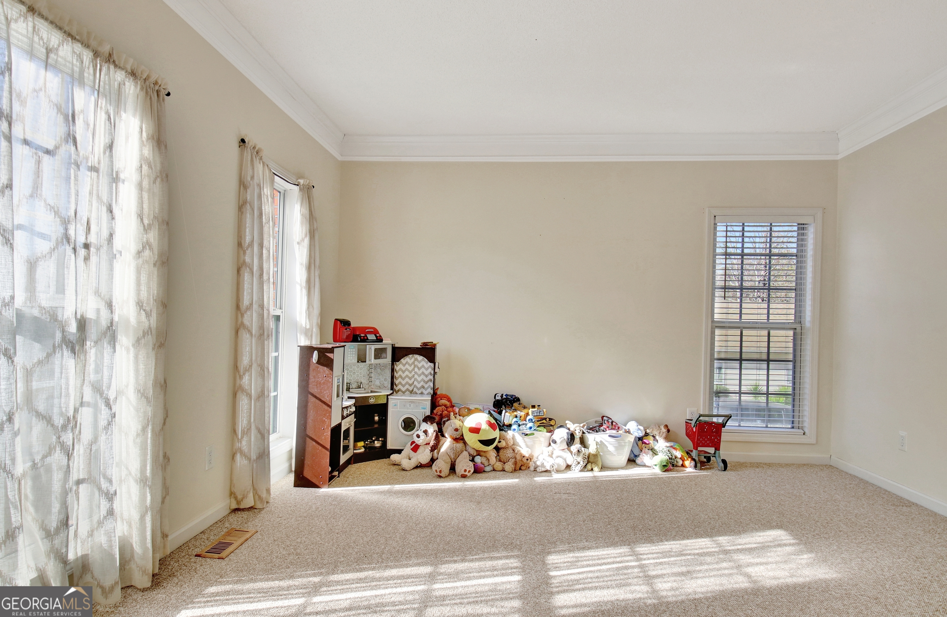 345 Gaelic Way Tyrone, GA 30290 - Photo 9 of 114