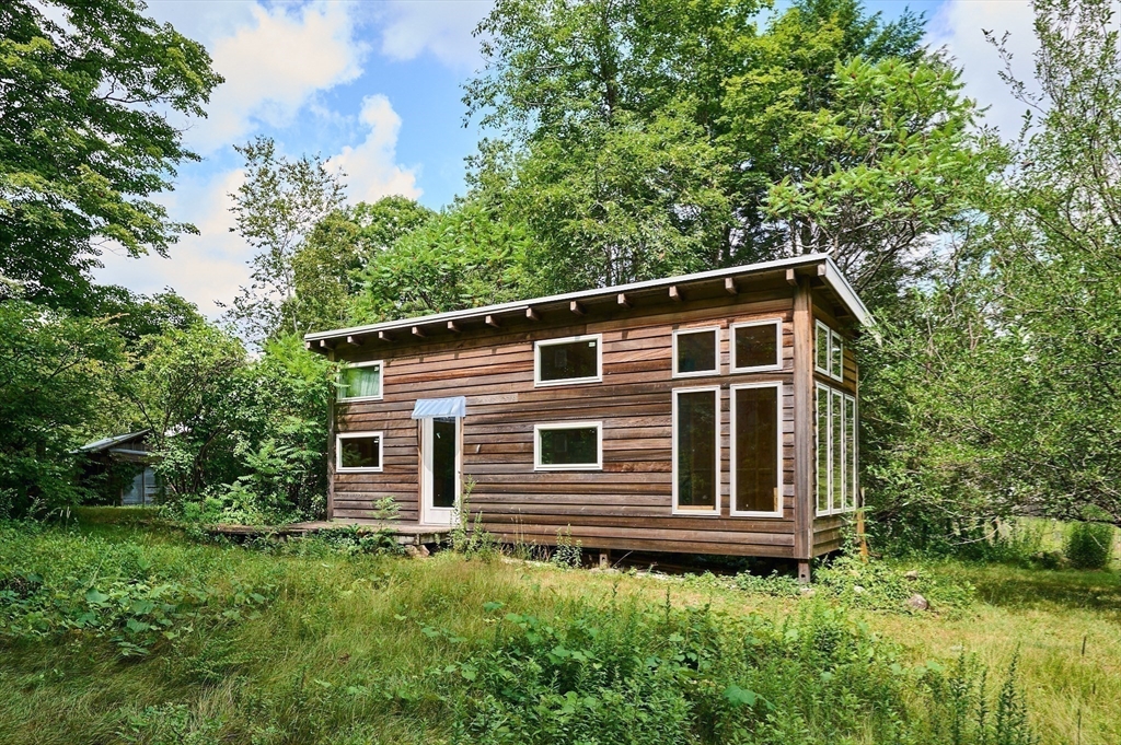 65 Montague Road Leverett, MA 01054 - Photo 6 of 41 Gallery Image 6