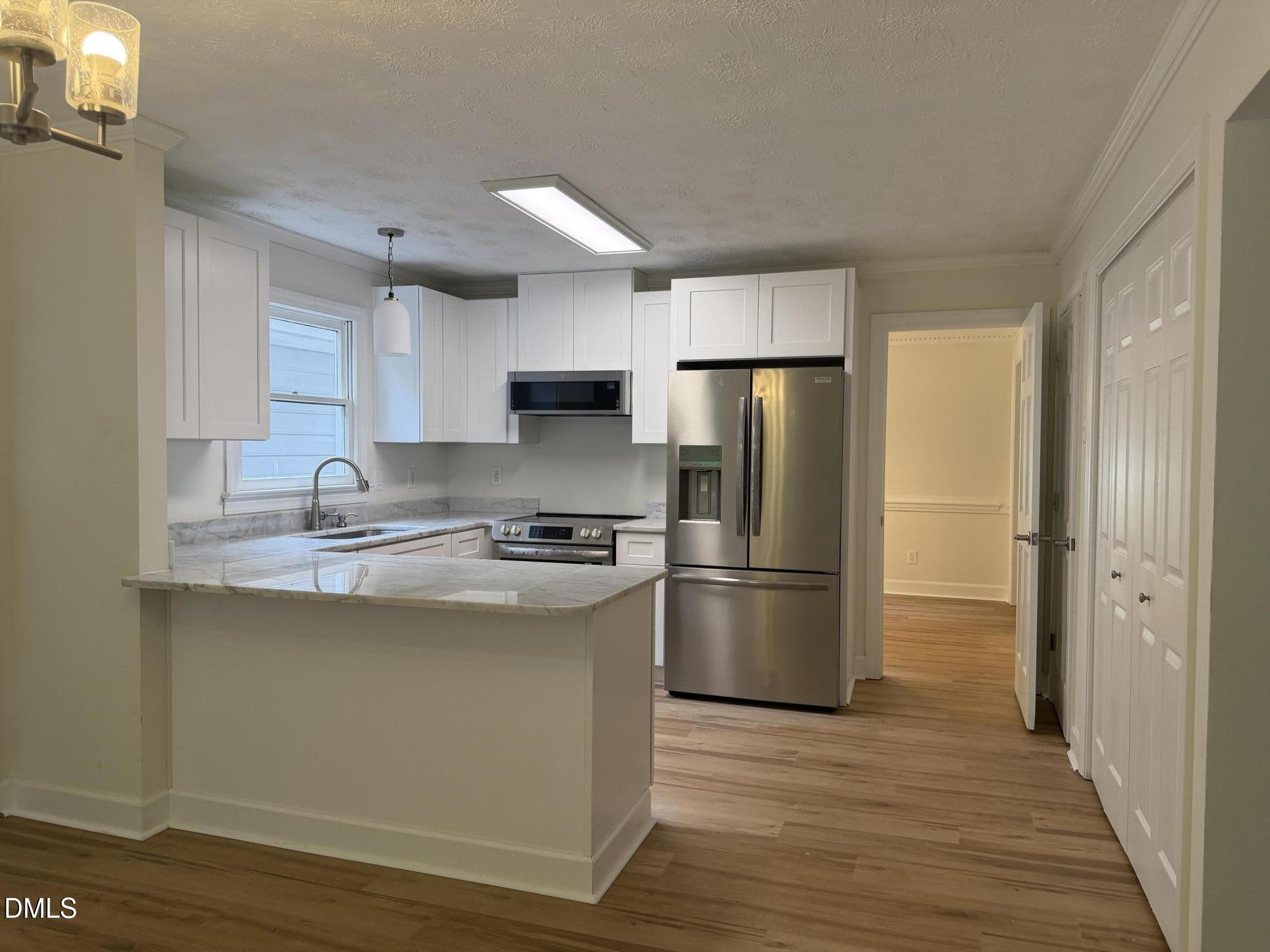 101 Singleton Street Raleigh, NC 27606 - Photo 3 of 13 Kitchen