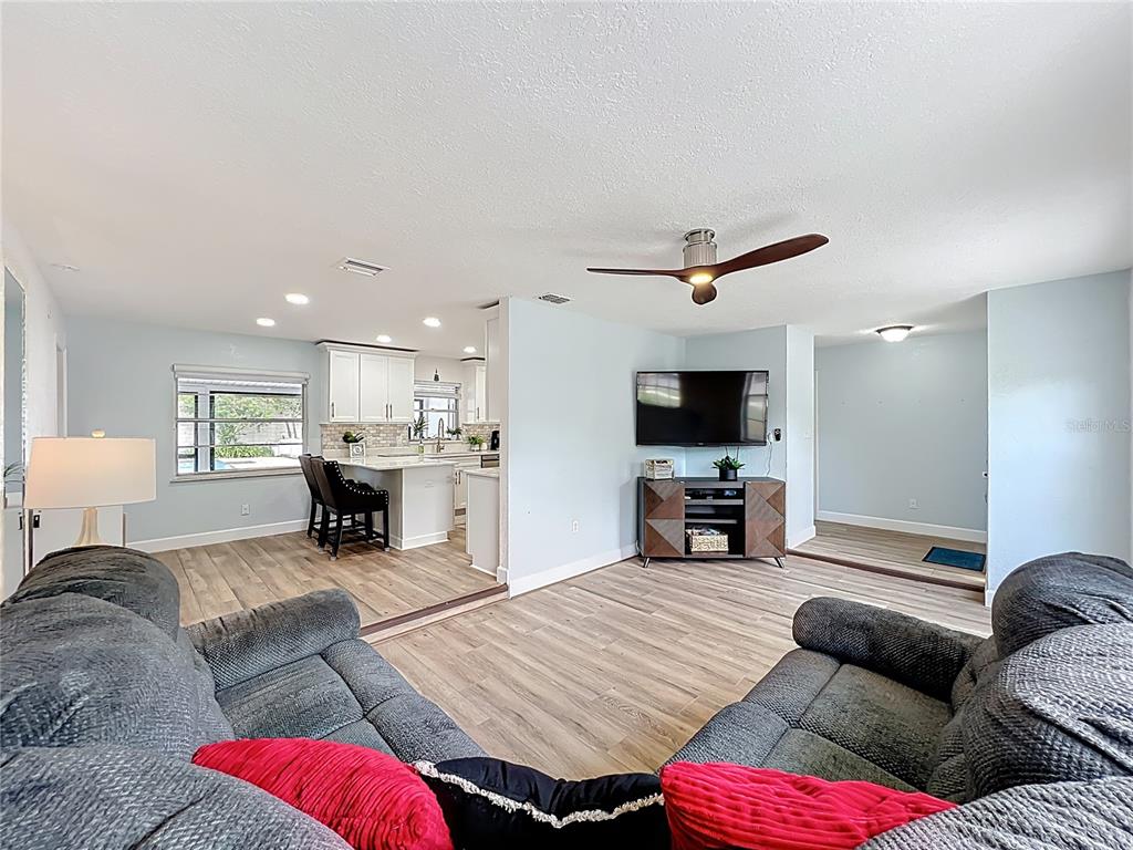 5317 Myrica Road Orlando, FL 32810 - Photo 12 of 58