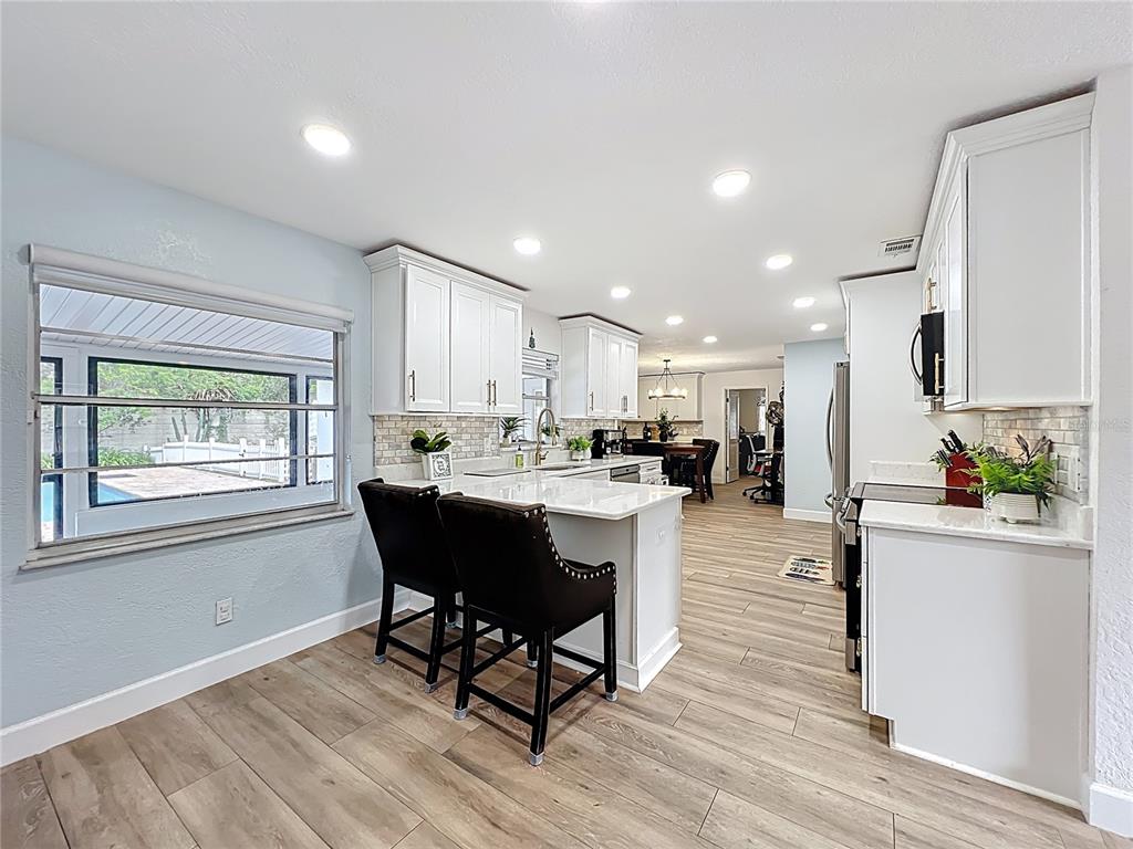 5317 Myrica Road Orlando, FL 32810 - Photo 2 of 58