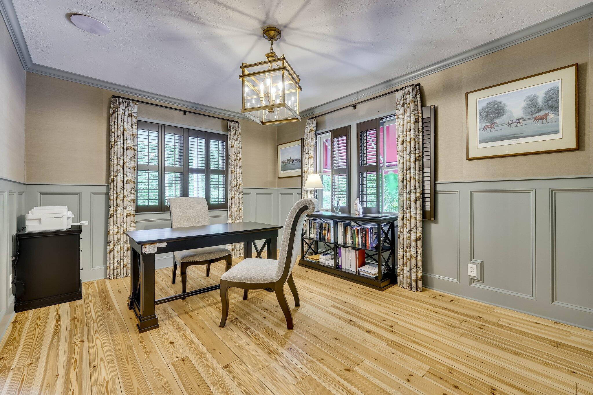 574 Newberry Street Southwest Aiken, SC 29801 - Photo 11 of 37 129