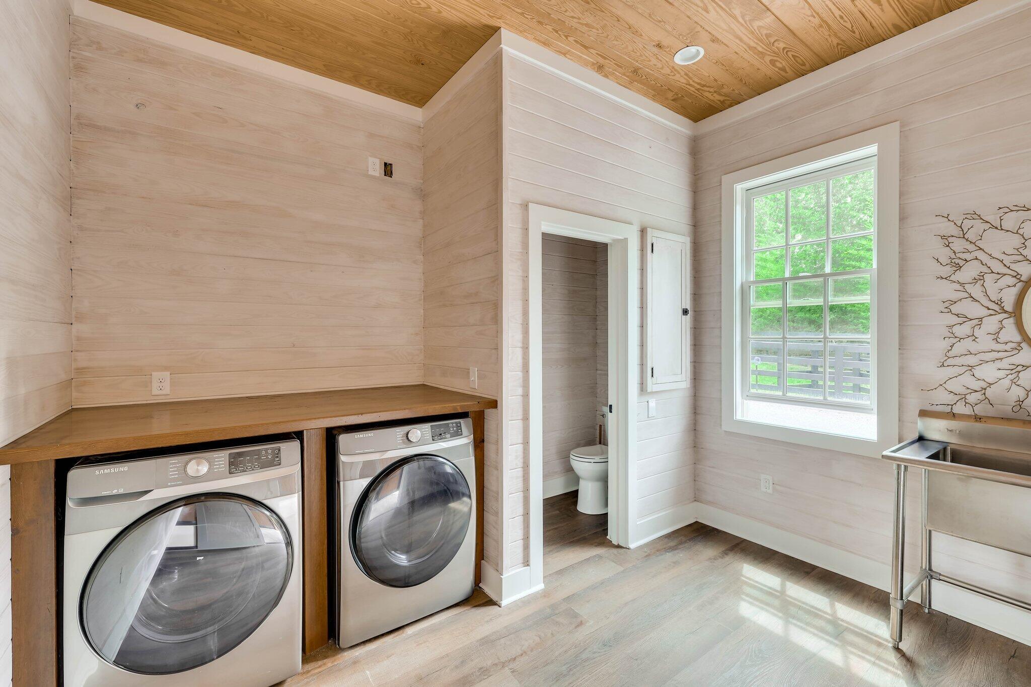 574 Newberry Street Southwest Aiken, SC 29801 - Photo 32 of 37 163