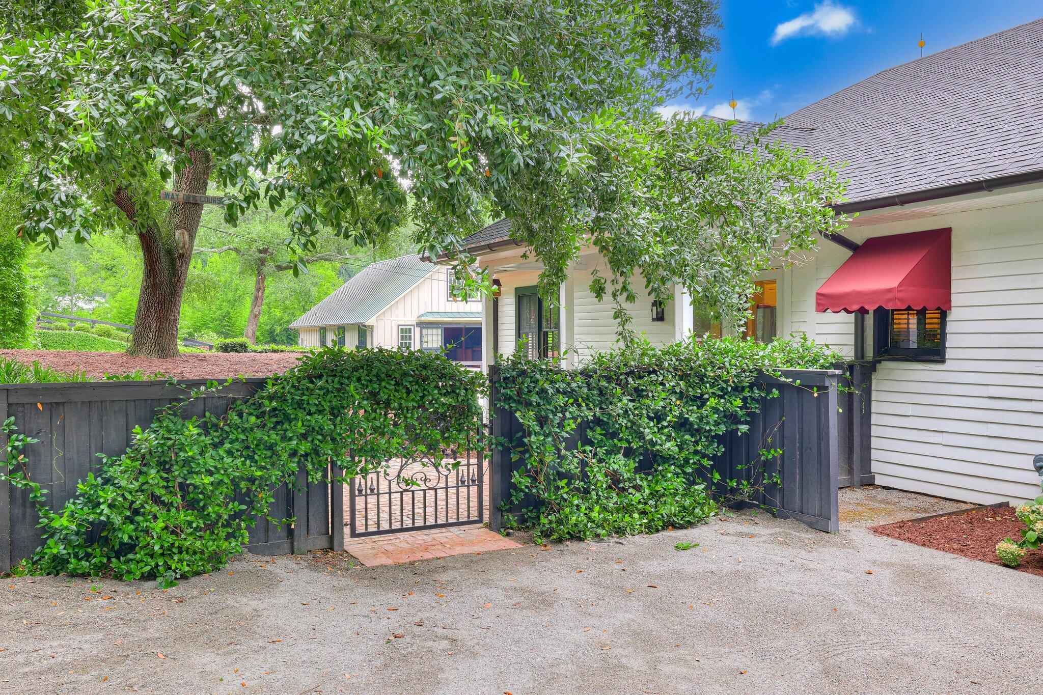 574 Newberry Street Southwest Aiken, SC 29801 - Photo 34 of 37 166
