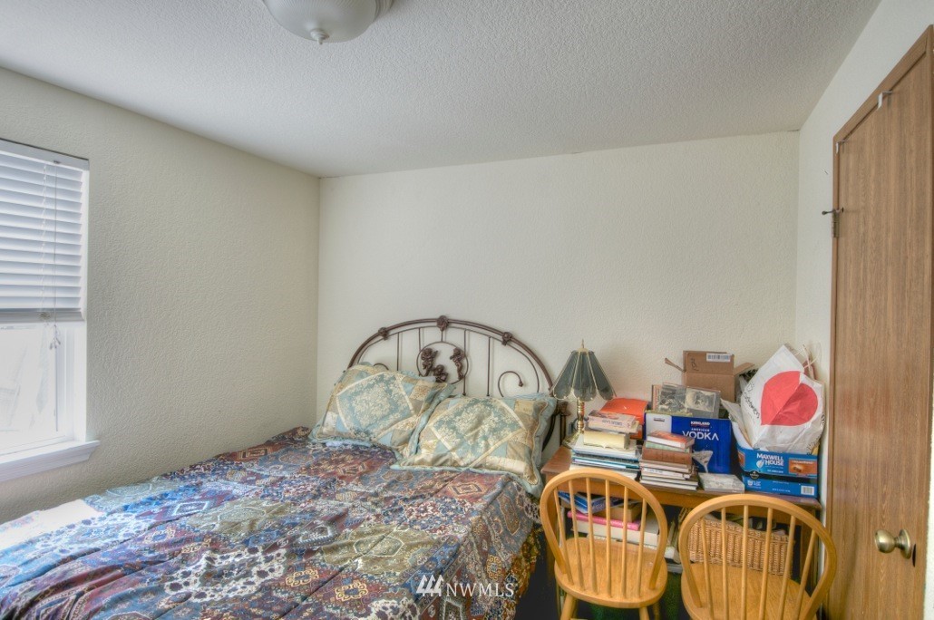1520 Diamond Road Southeast Lacey, WA 98503 - Photo 13 of 17 Gallery Image 13