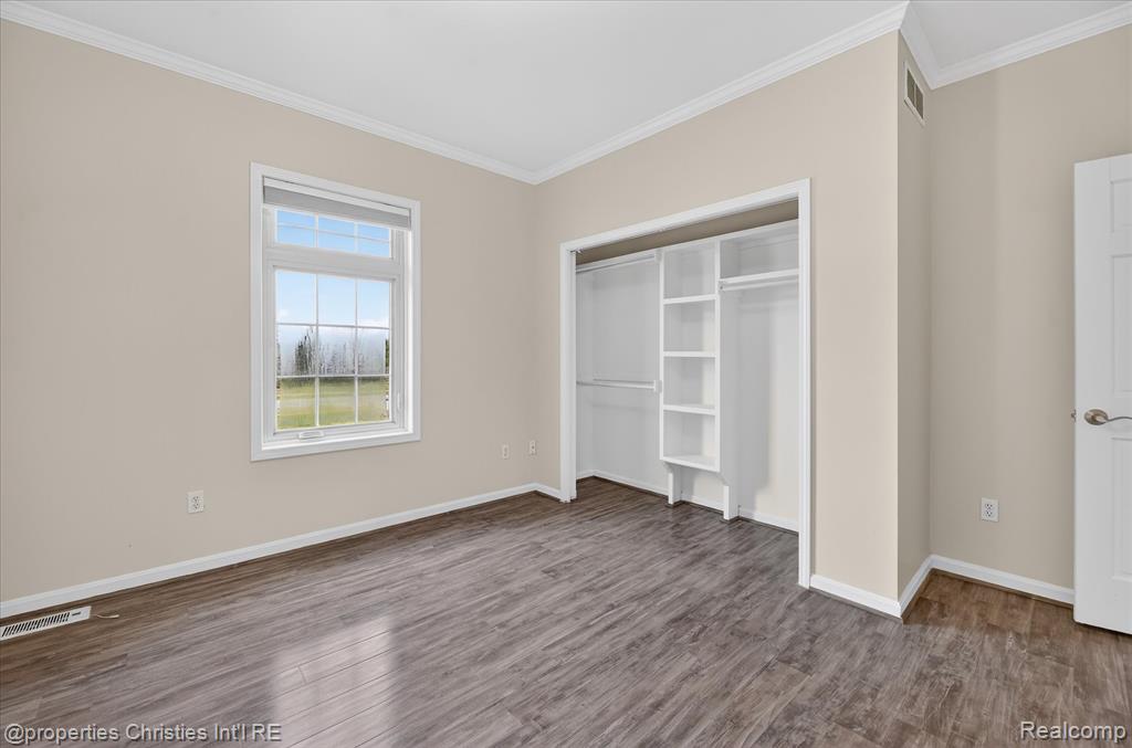 46625 Saltz Road Canton, MI 48187 - Photo 35 of 71 Gallery Image 35