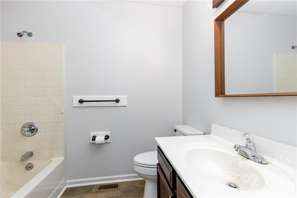 220 Hilbert Road Rockwell, NC 28138 - Photo 14 of 31 Gallery Image 14