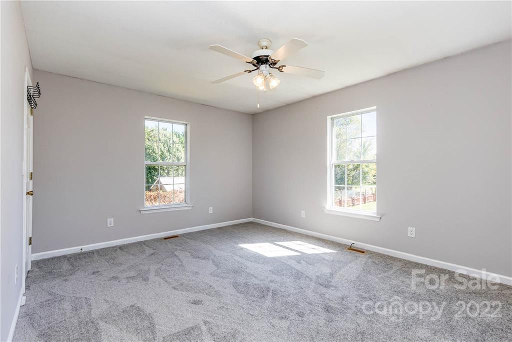220 Hilbert Road Rockwell, NC 28138 - Photo 17 of 31 Gallery Image 17