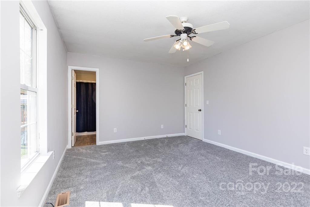 220 Hilbert Road Rockwell, NC 28138 - Photo 19 of 31 Gallery Image 19