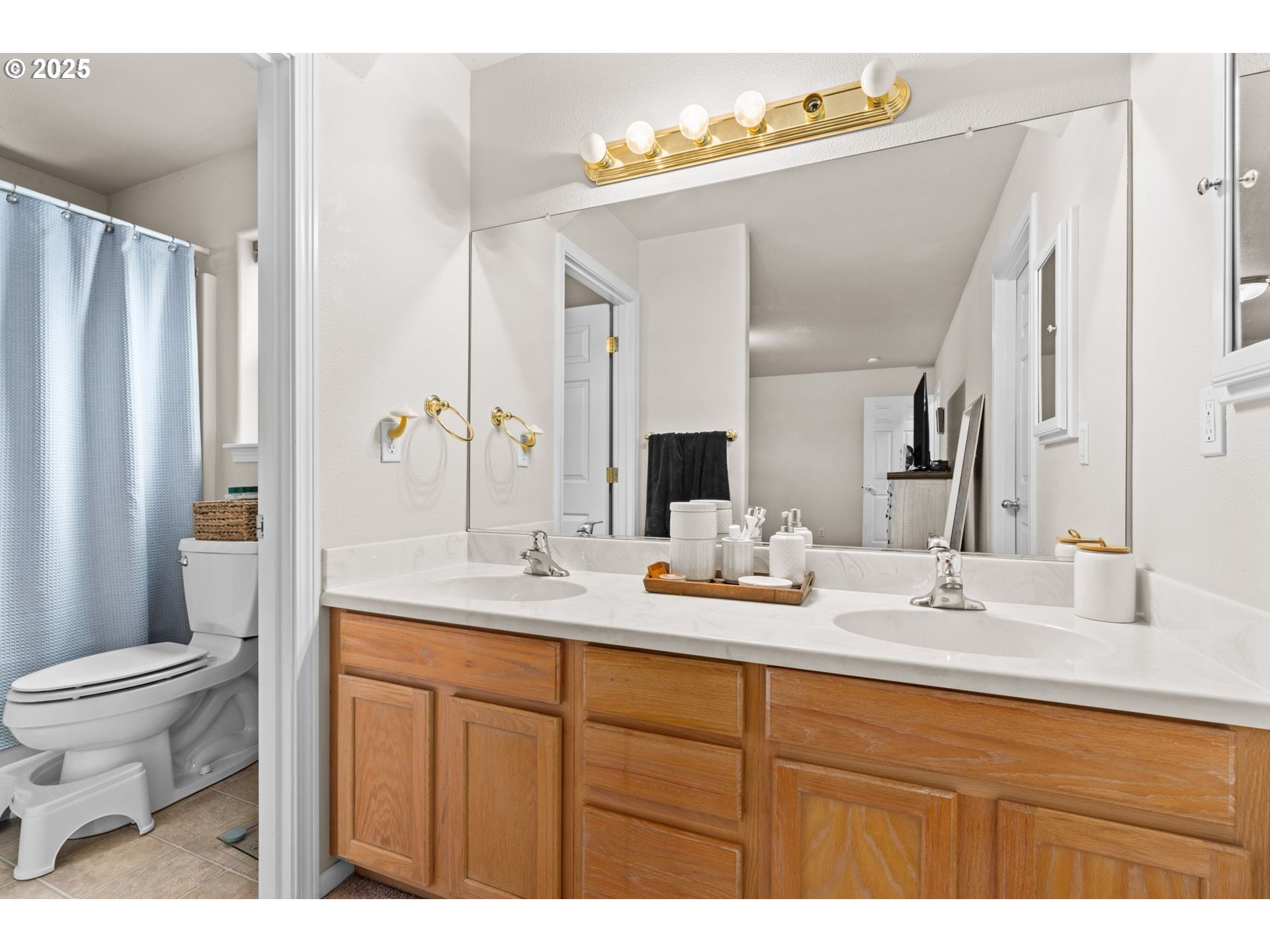 277 Armande Loop Roseburg, OR 97471 - Photo 18 of 25