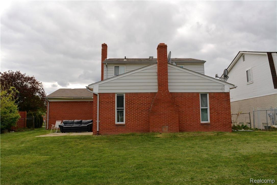 35836 Shell Drive Sterling Heights, MI 48310 - Photo 19 of 19 DSC_0098.jpg