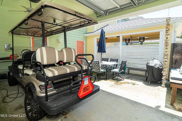 $369,000 | 216 Carre Court, Unit 3, Bay St. Louis, MS 39520