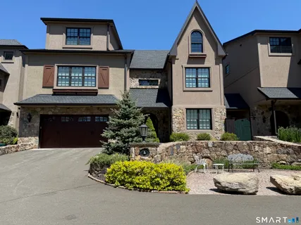 $1,700,000 | 3 Woods Way, Unit 3, Guilford, CT 06437