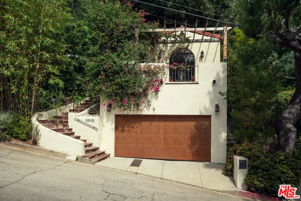 $7,500 | 8515 Ridpath Drive, Los Angeles, CA 90046