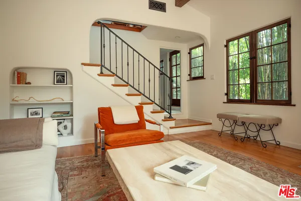 $7,500 | 8515 Ridpath Drive, Los Angeles, CA 90046