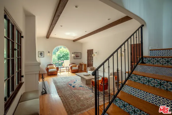 $7,500 | 8515 Ridpath Drive, Los Angeles, CA 90046