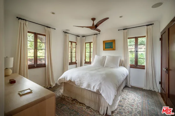 $7,500 | 8515 Ridpath Drive, Los Angeles, CA 90046