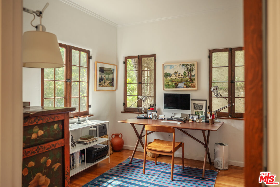 8515 Ridpath Drive Los Angeles, CA 90046 - Photo 30 of 38