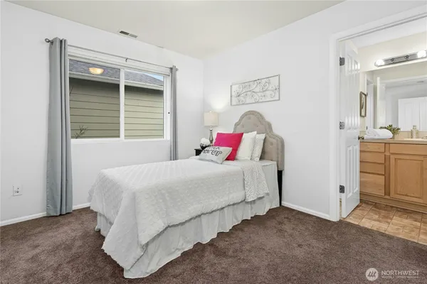 $849,950 | 16116 35th Park Southeast, Bothell, WA 98012