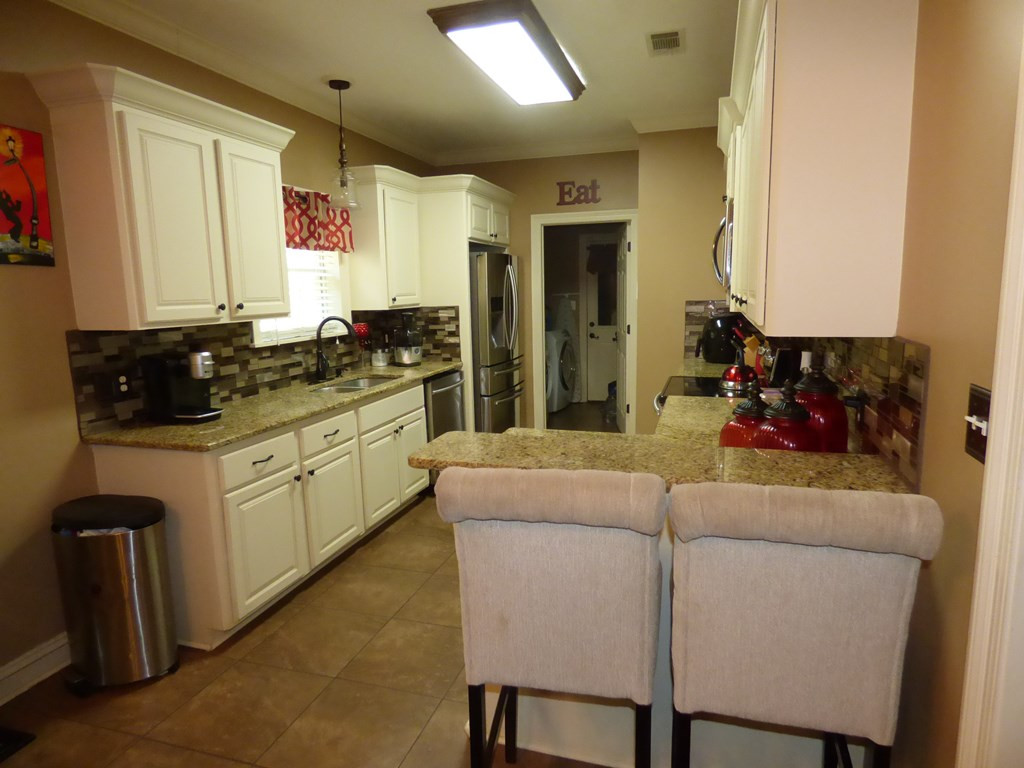 1060 Great Pt Road McComb, MS 39648 - Photo 4 of 23 Photo 4