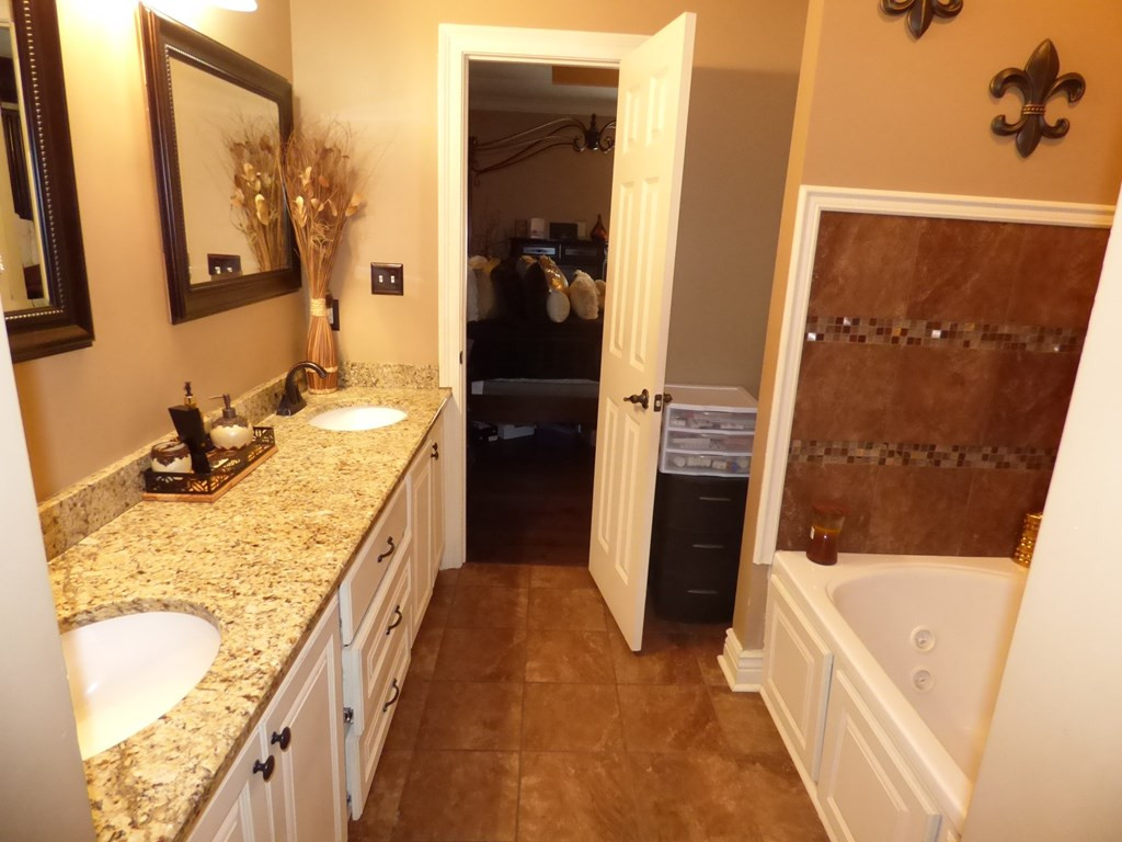 1060 Great Pt Road McComb, MS 39648 - Photo 6 of 23 Photo 6