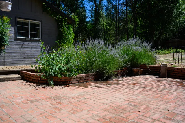 $365,000 | 290 Mountain View Drive, Lewiston, CA 96052