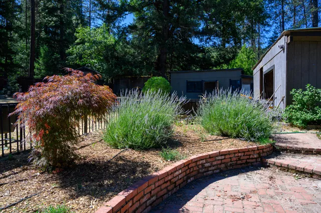 $365,000 | 290 Mountain View Drive, Lewiston, CA 96052