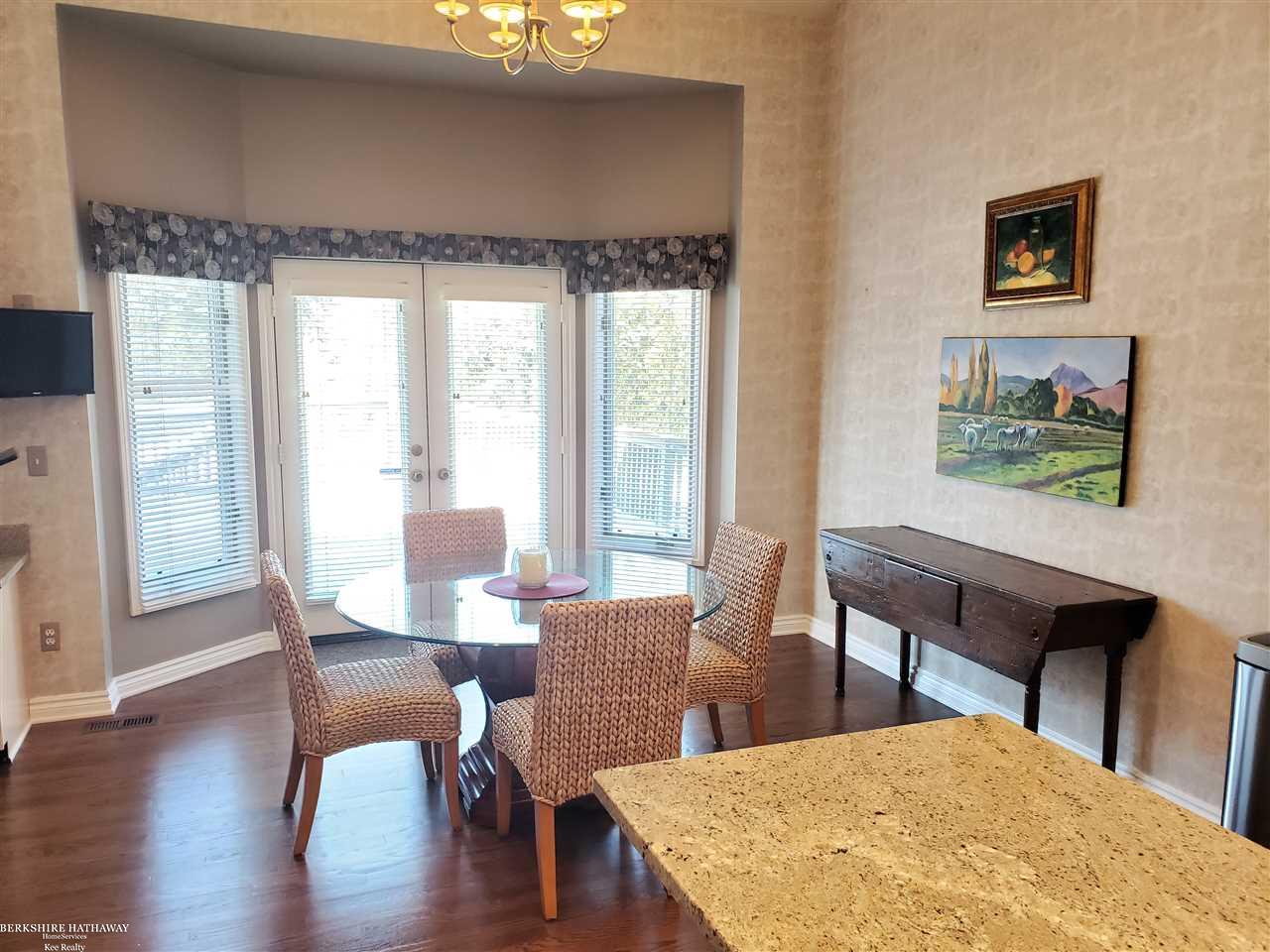 645 Appoline Court Rochester, MI 48307 - Photo 30 of 67 31369368-31.JPG
