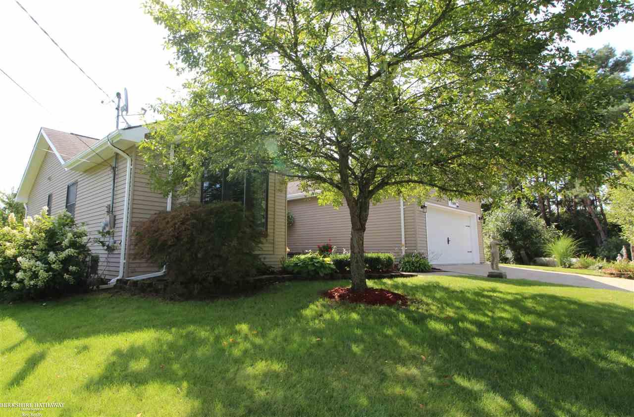 11360 North Pearson Road Utica, MI 48315 - Photo 11 of 38 31358725-10.JPG