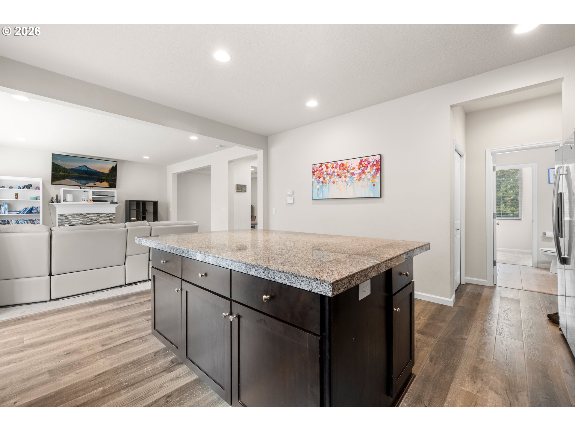 17256 Southeast Biscayne Street Damascus, OR 97089 - Photo 15 of 46 Kitchen