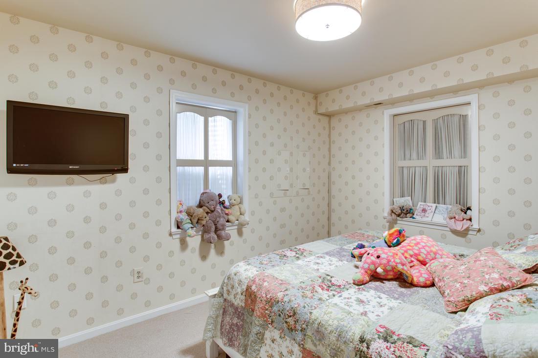 6606 Anthony Crest Square McLean, VA 22101 - Photo 33 of 36 LL Bedroom #3