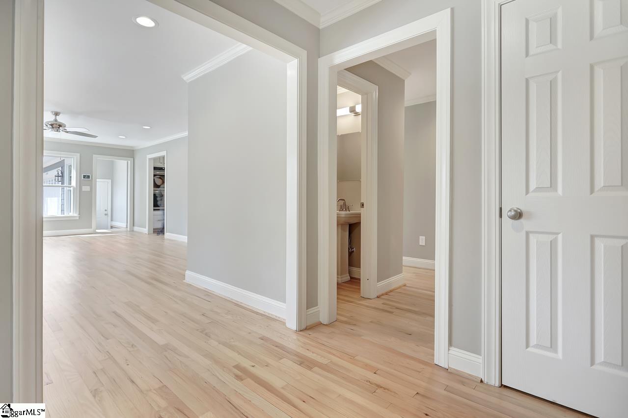 1108 Fairview Road Simpsonville, SC 29680 - Photo 27 of 36