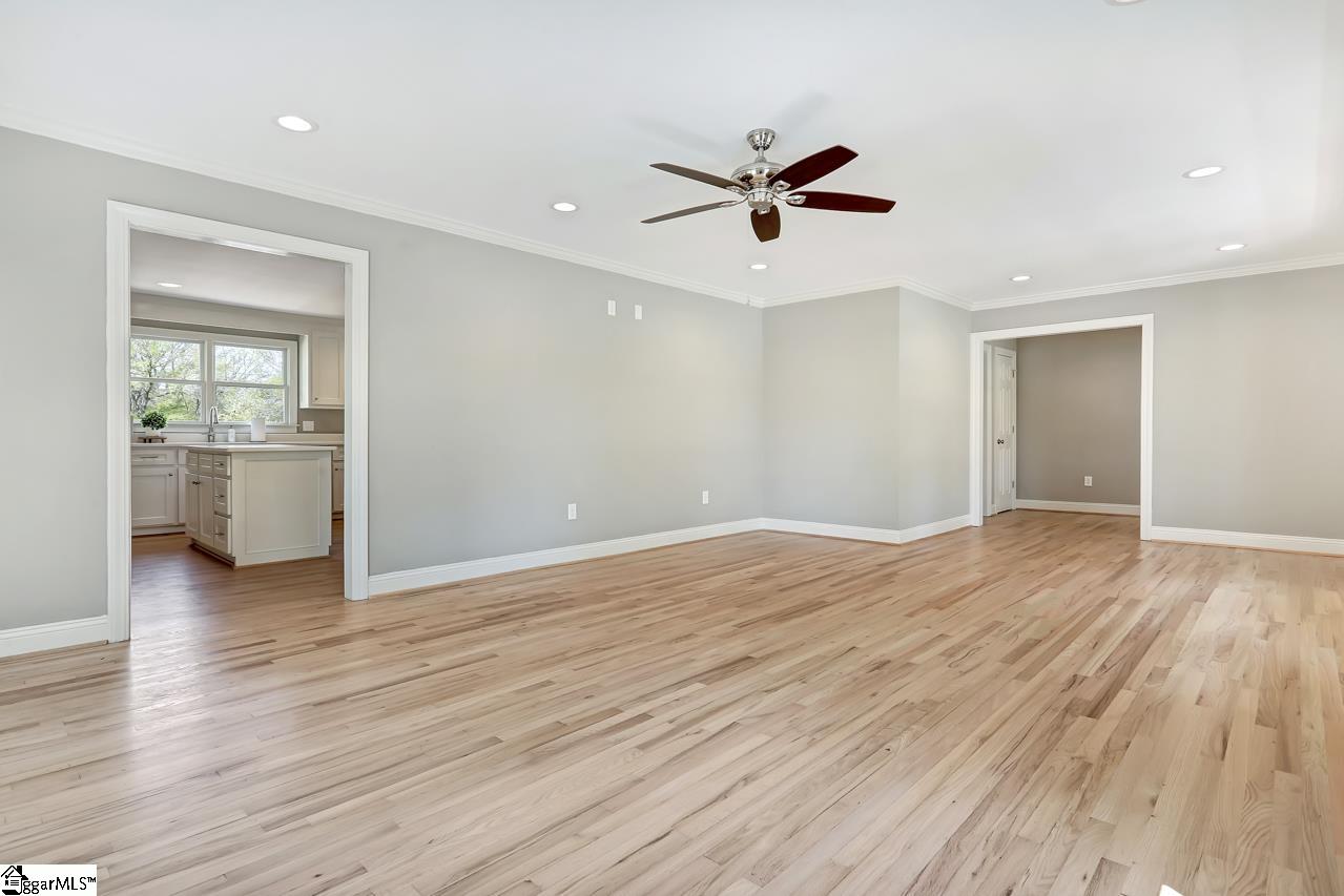 1108 Fairview Road Simpsonville, SC 29680 - Photo 8 of 36