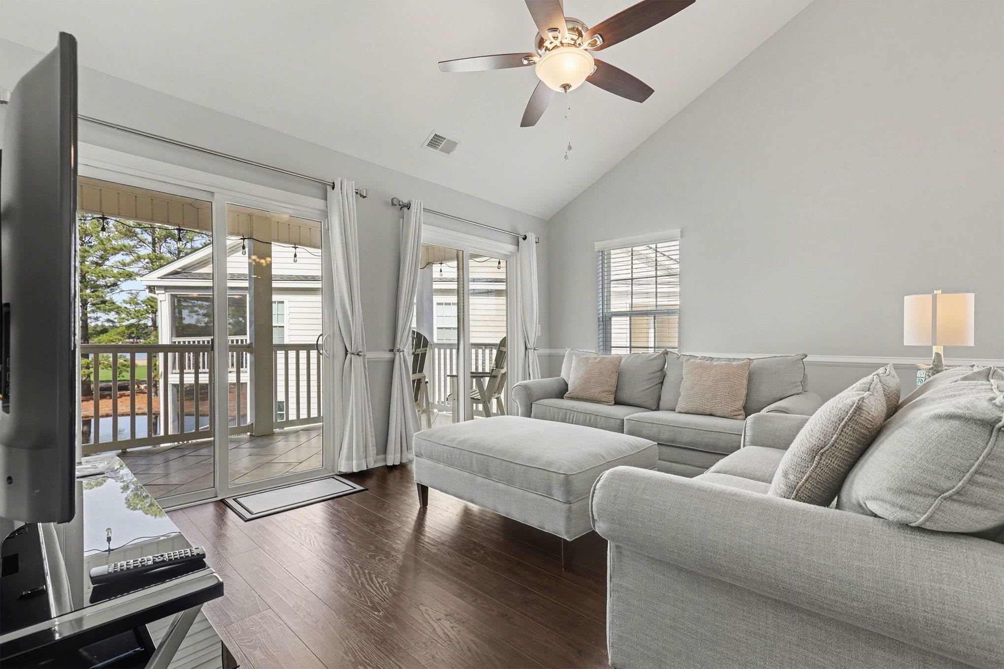 4970 Windsor Green Way, Unit 303 Myrtle Beach, SC 29579 - Photo 7 of 32