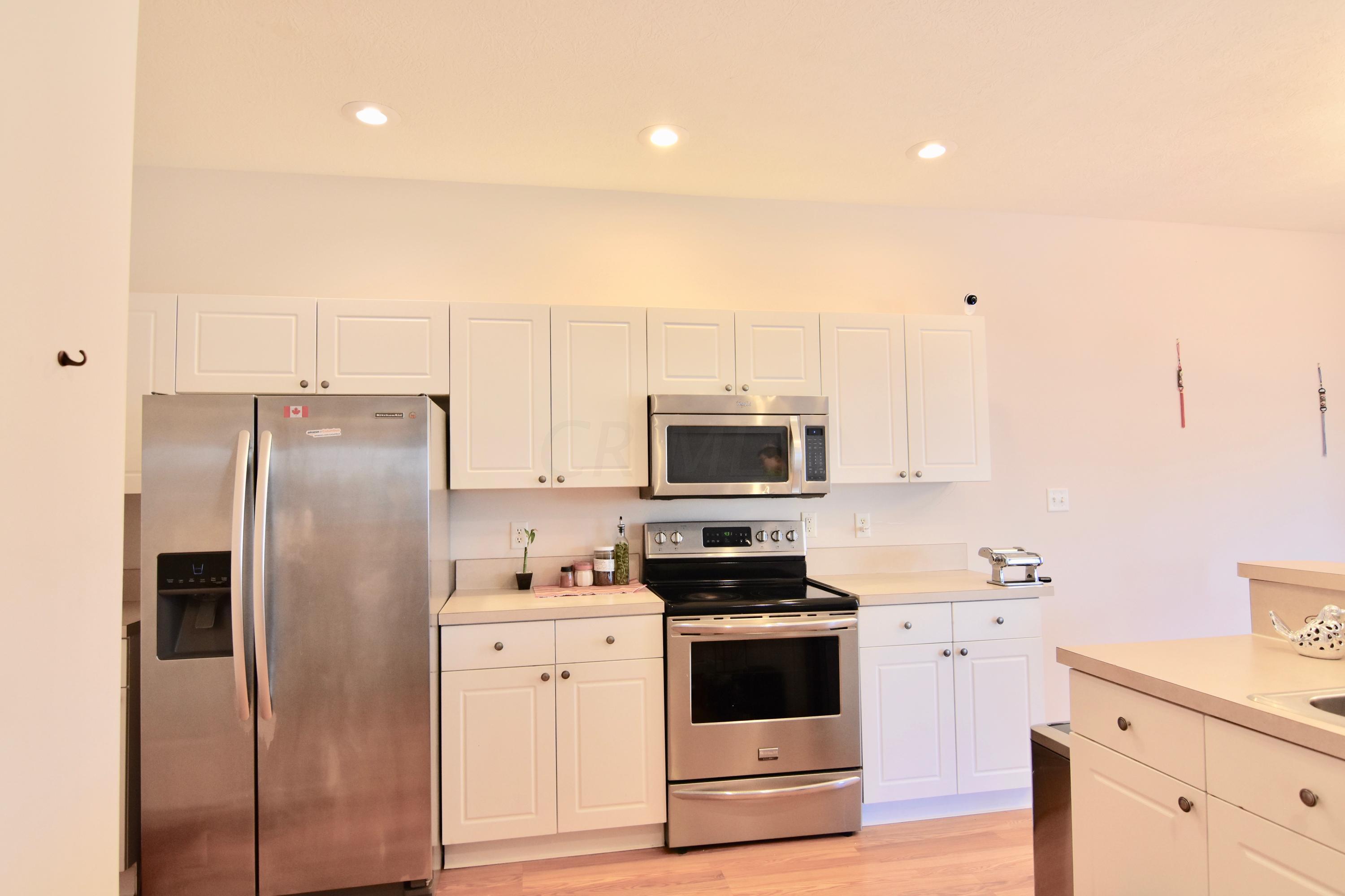 674 Spring Valley Drive Lewis Center, OH 43035 - Photo 6 of 28