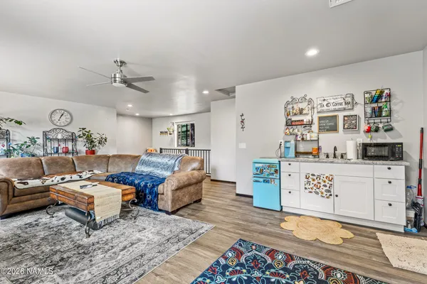 $1,425,000 | 3348 Happy Trails Drive, Flagstaff, AZ 86005