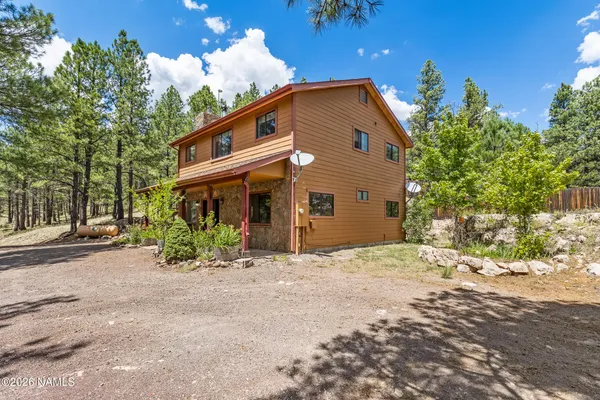 $1,425,000 | 3348 Happy Trails Drive, Flagstaff, AZ 86005