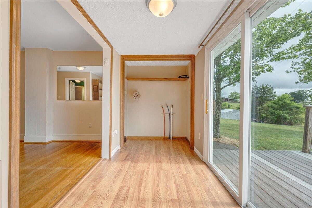 193 Simmons Creek Road Union Hall, VA 24176 - Photo 18 of 77 17-MIB03927