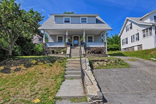 86 Randolph Road Worcester, MA 01606 - Photo 2 of 30 Gallery Image 2