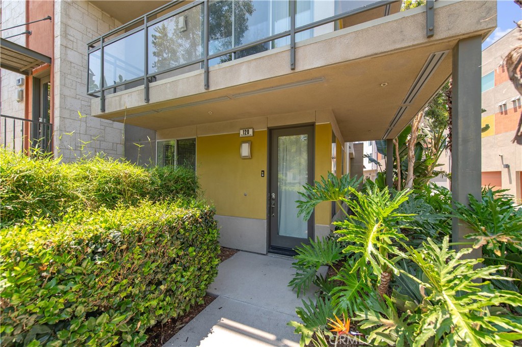 120 Rockefeller Irvine, CA 92612 - Photo 1 of 31