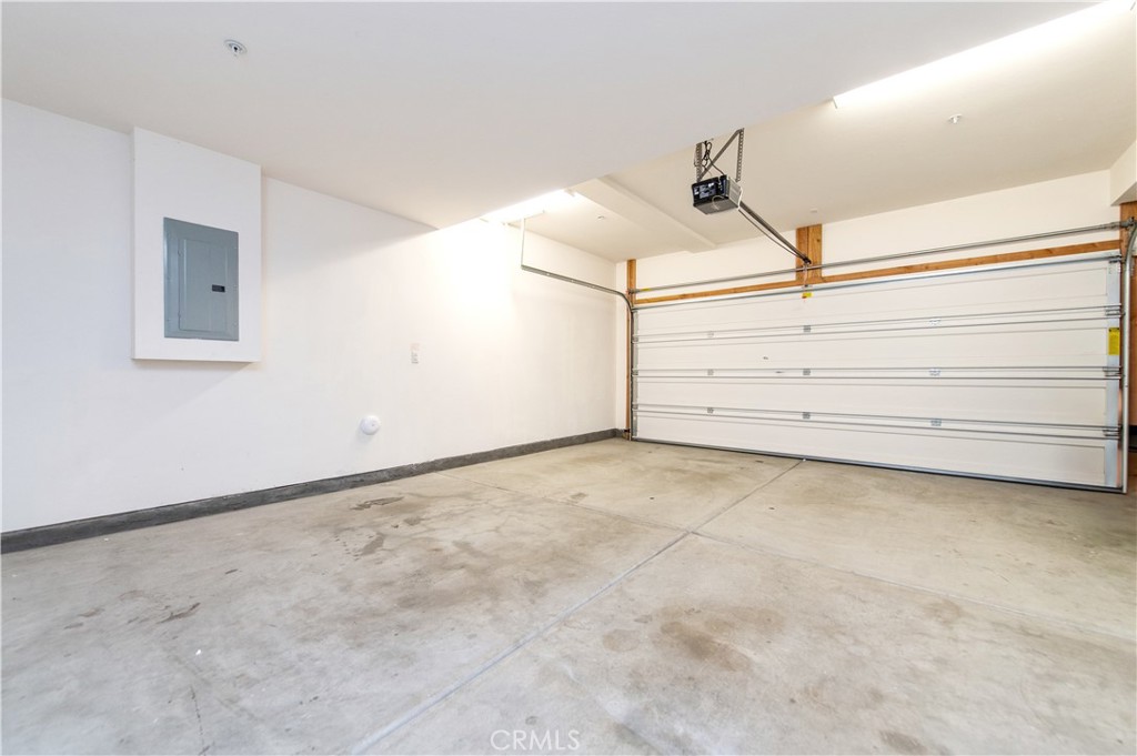 120 Rockefeller Irvine, CA 92612 - Photo 27 of 31