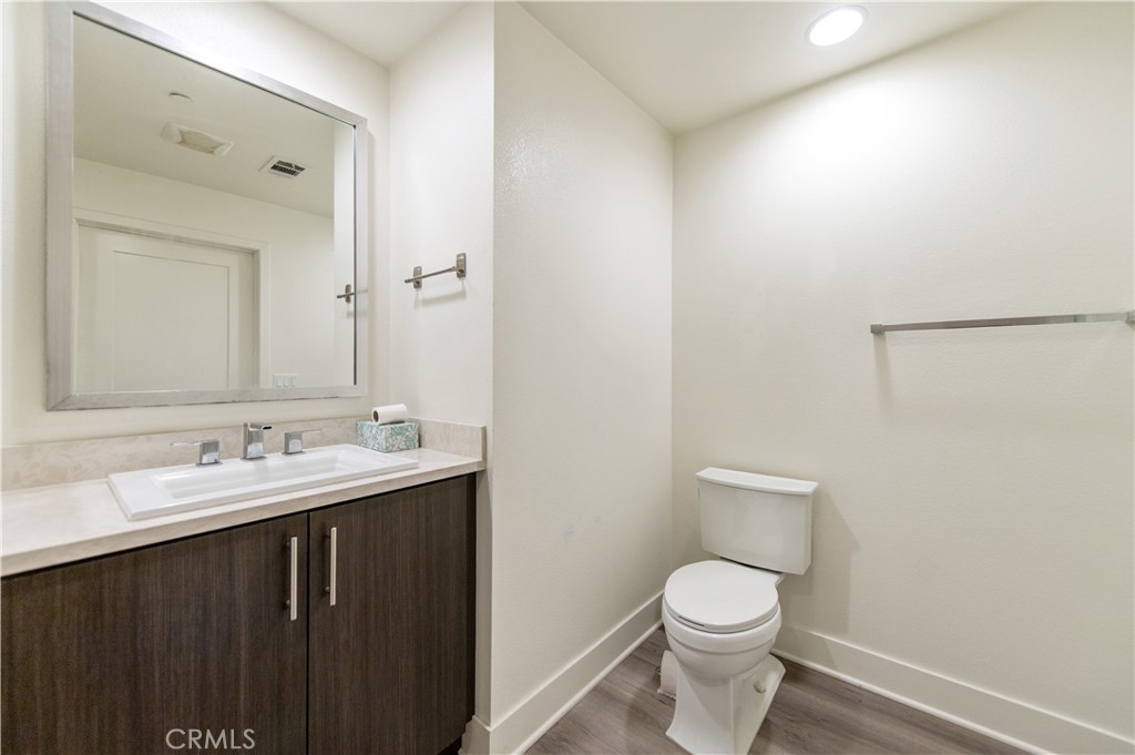 120 Rockefeller Irvine, CA 92612 - Photo 4 of 31