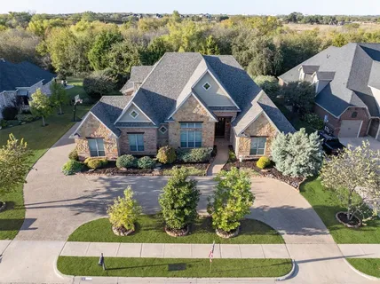 $1,249,900 | 3328 Clubview Drive, Denton, TX 76226