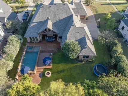 $1,249,900 | 3328 Clubview Drive, Denton, TX 76226