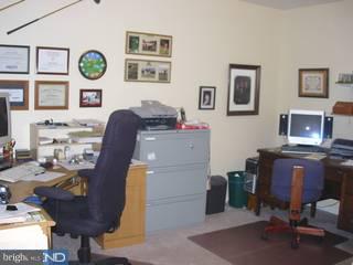 8 Eagles Lane Sinking Spring, PA 19608 - Photo 4 of 6