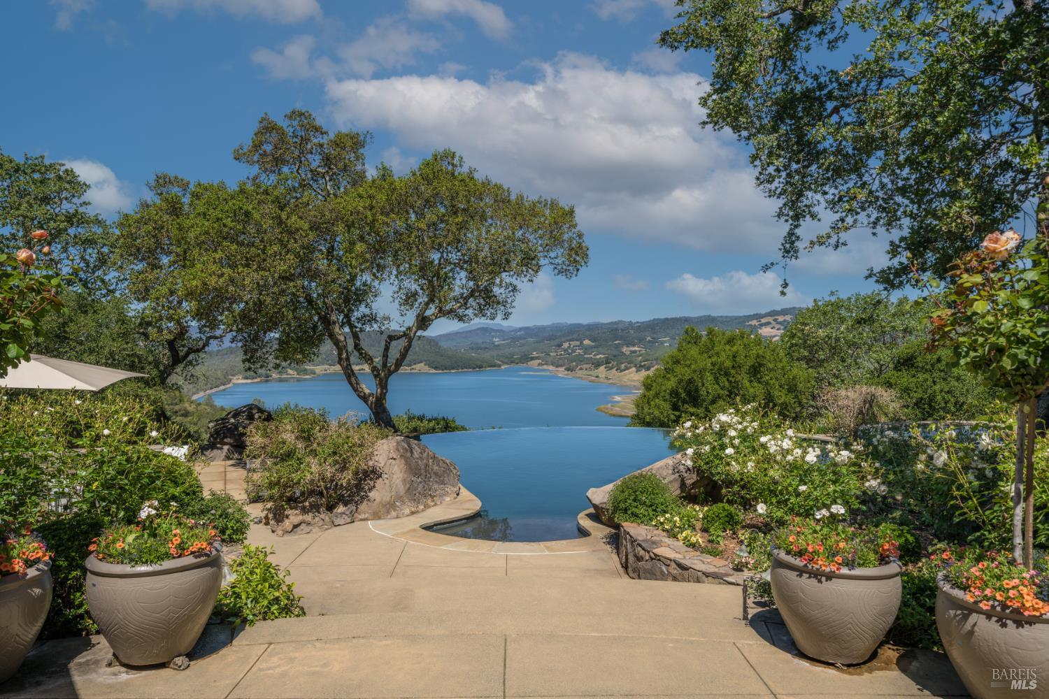 40 Long Ranch Road St. Helena, CA 94574 - Photo 8 of 62 Gallery Image 8